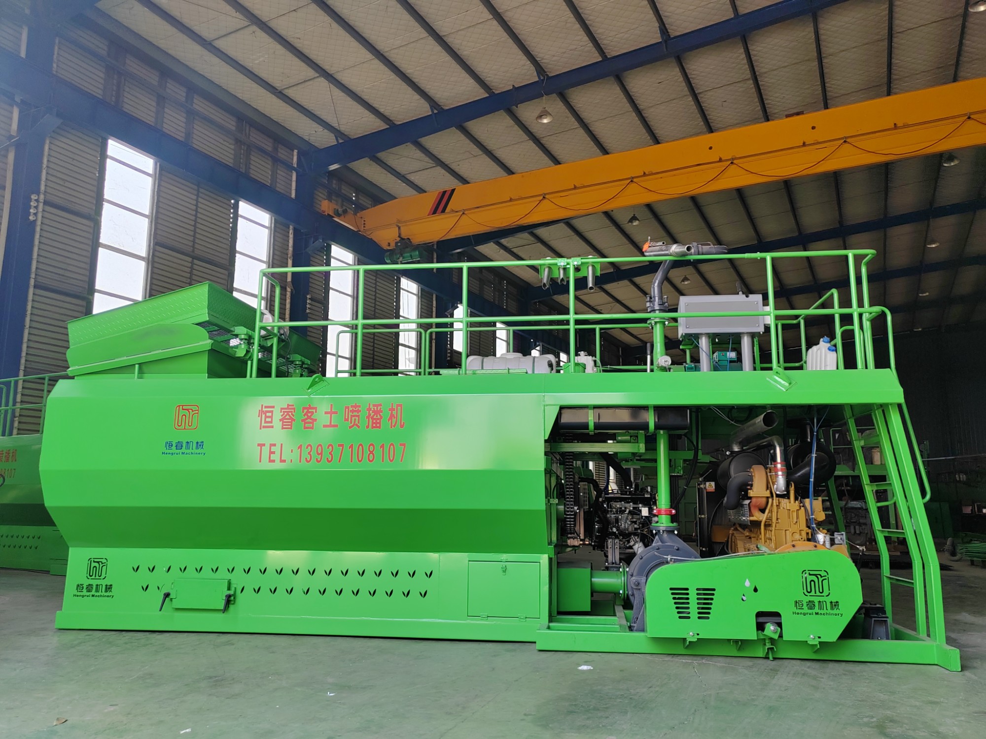 400馬力雙動力客土噴播機